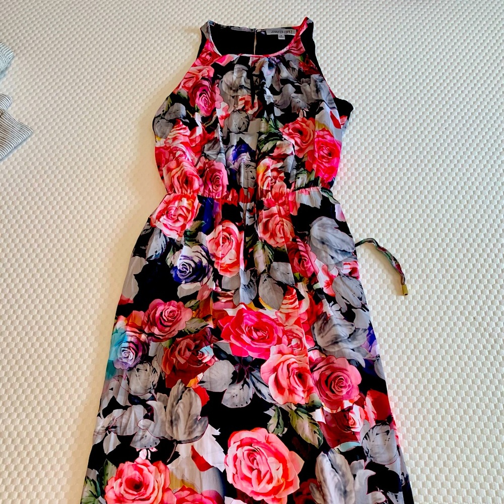 Size Small Jennifer Lopez maxi dress